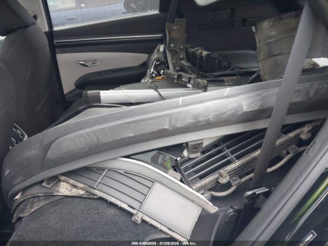 Hyundai TUCSON Sel Image 2