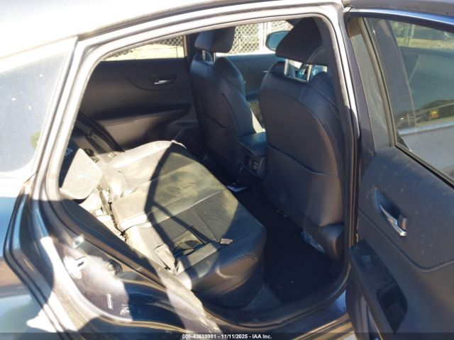 Toyota Venza Limited Image 8