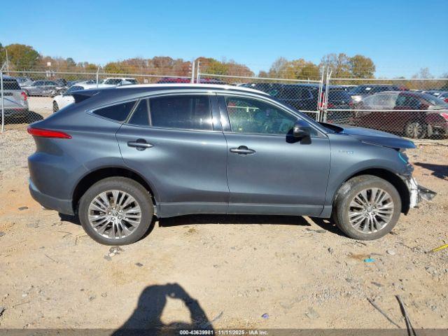 Toyota Venza Limited Image 17