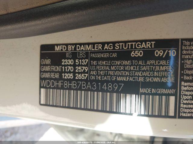 Mercedes-Benz E-Class 4matic Image 3