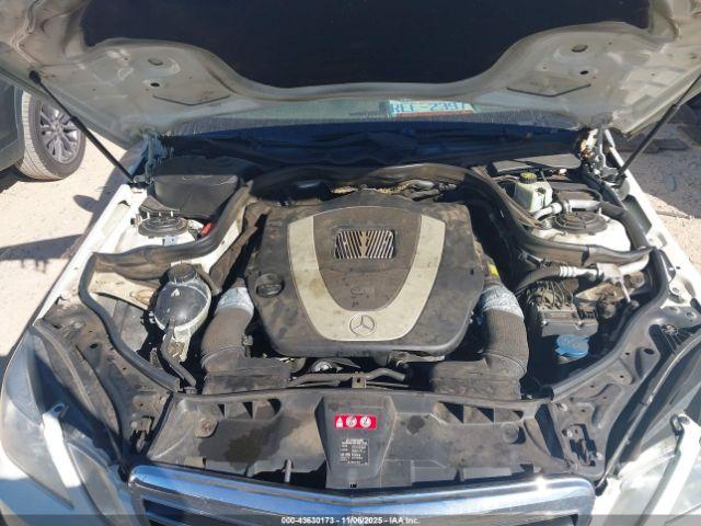 Mercedes-Benz E-Class 4matic Image 13