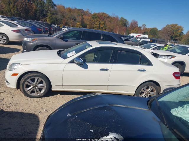 Mercedes-Benz E-Class 4matic Image 10