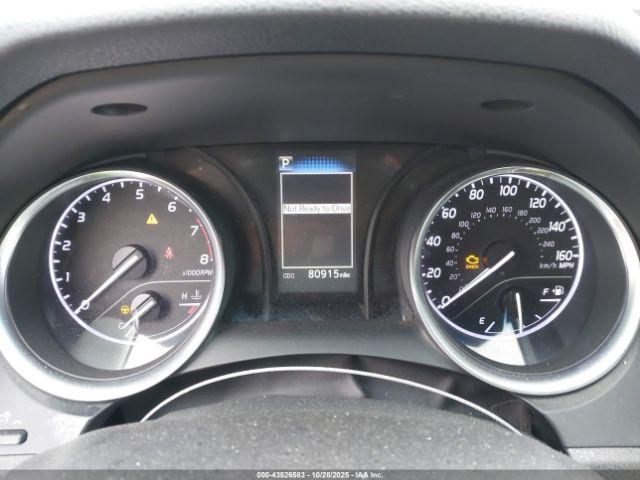 Toyota Camry Se Image 14