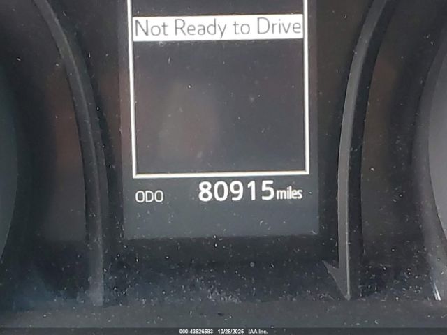 Toyota Camry Se Image 10