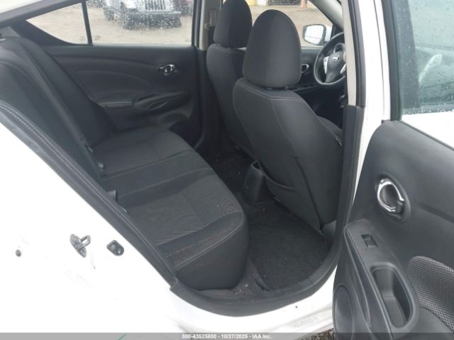 Nissan Versa 1.6 Sv Image 6
