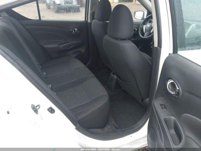 Nissan Versa 1.6 Sv Image 6