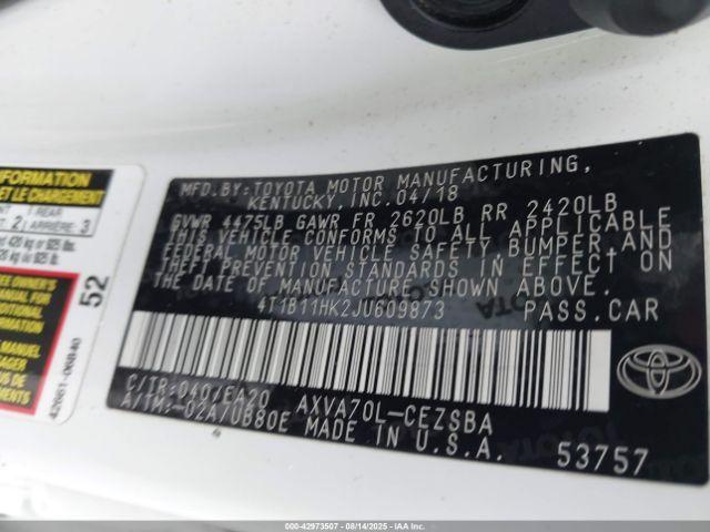 Toyota Camry Se Image 8