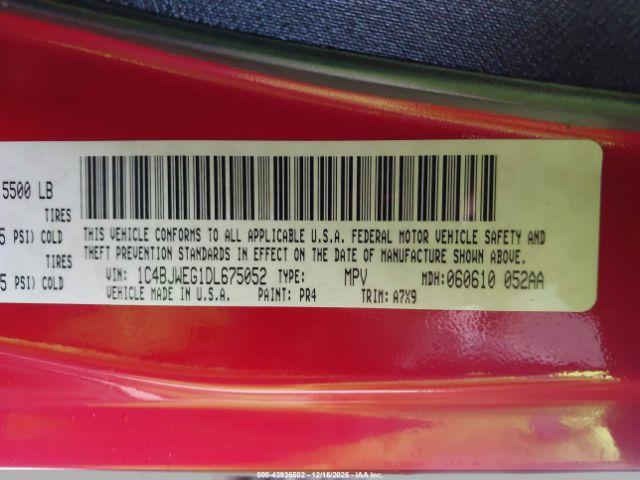 Jeep Wrangler Sahara Image 8