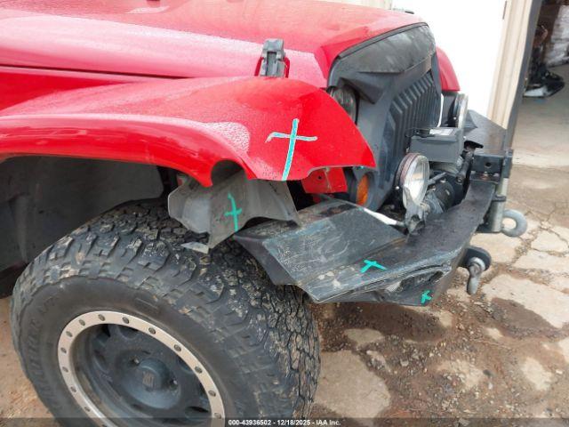 Jeep Wrangler Sahara Image 15