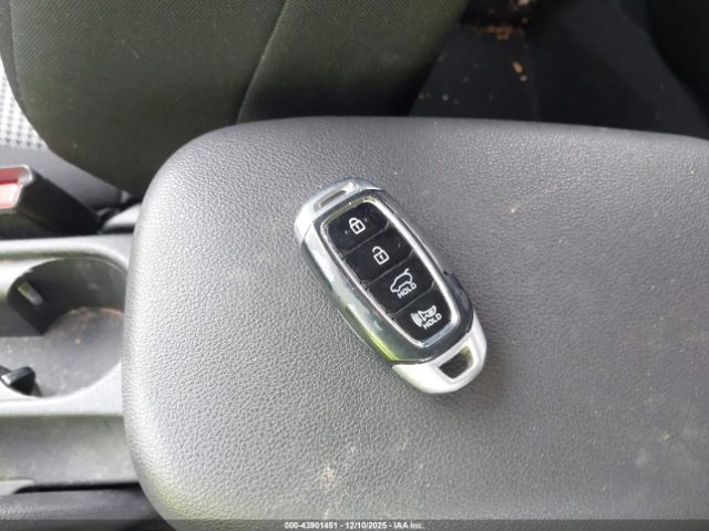 Hyundai KONA Sel Image 16