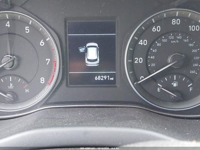 Hyundai KONA Sel Image 2