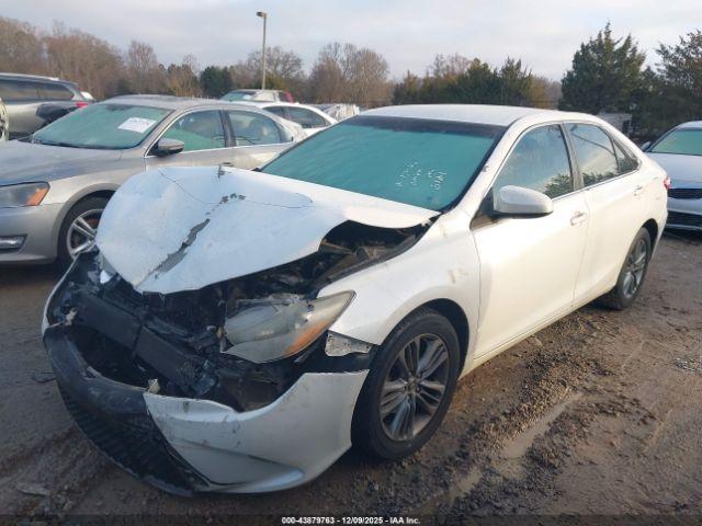 Toyota Camry Se Image 17