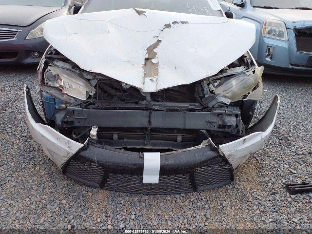 Toyota Camry Se Image 16