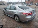 Toyota Camry Le Image 16