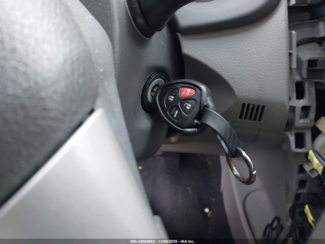 Toyota Corolla Le Image 16