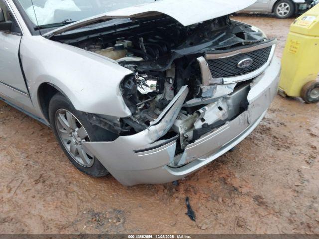 Ford Five Hundred Sel Image 8