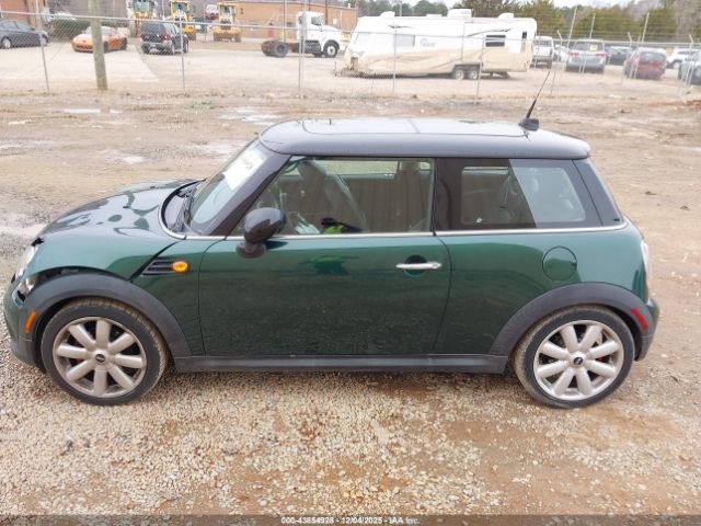 MINI Hardtop Cooper Image 16