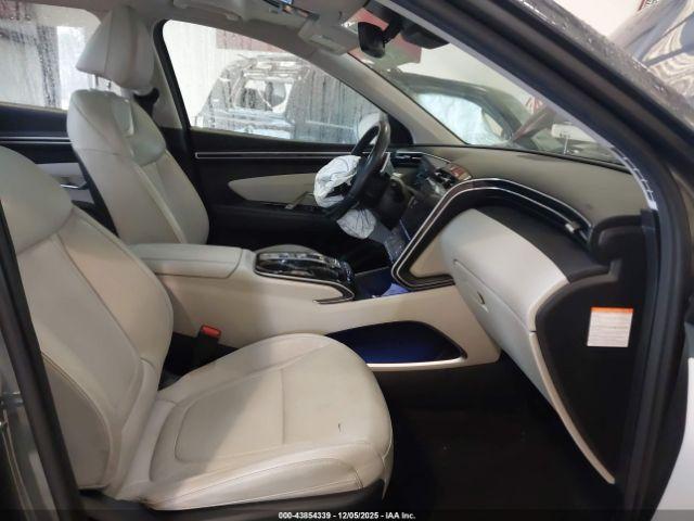 Hyundai TUCSON Limited Image 6