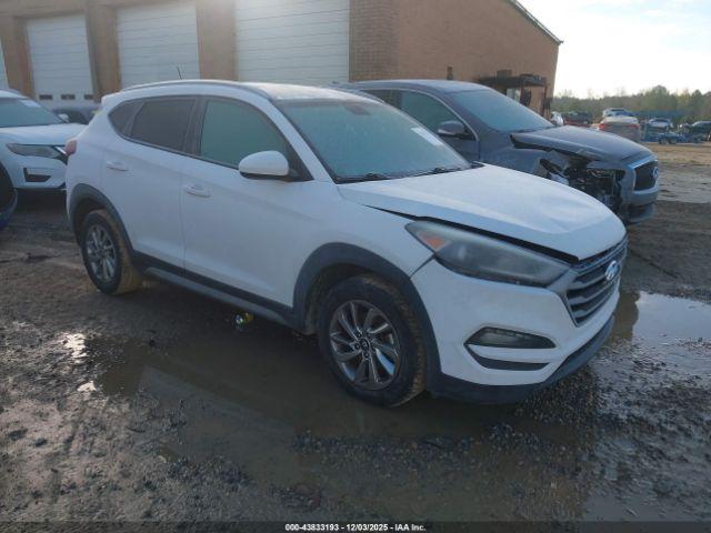  Salvage Hyundai TUCSON