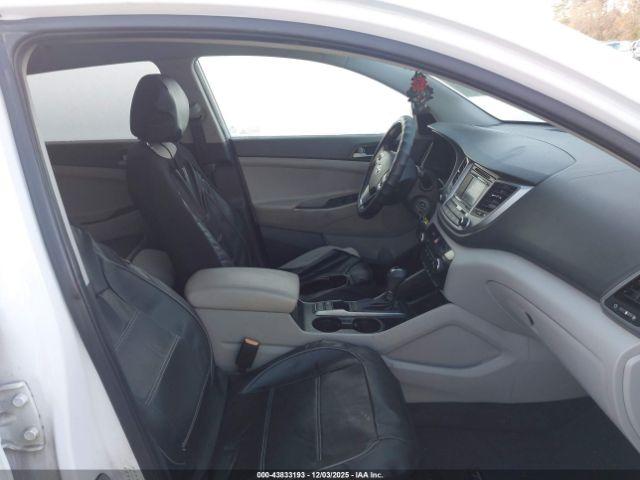 Hyundai TUCSON Se Image 17