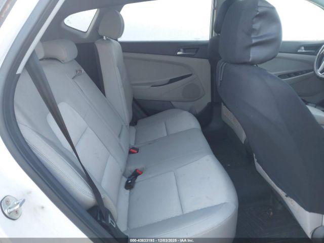 Hyundai TUCSON Se Image 16