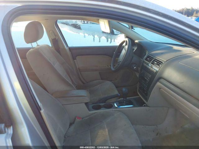 Ford Fusion Se Image 6