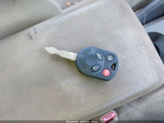 Ford Fusion Se Image 12