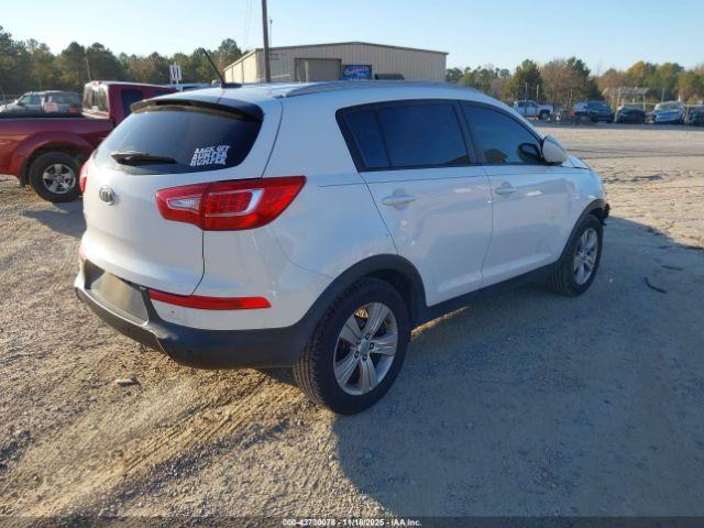 Kia Sportage Lx Image 6