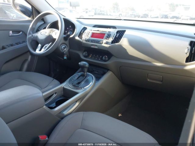 Kia Sportage Lx Image 9