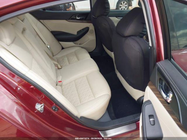 Nissan Maxima 3.5 Platinum Image 7