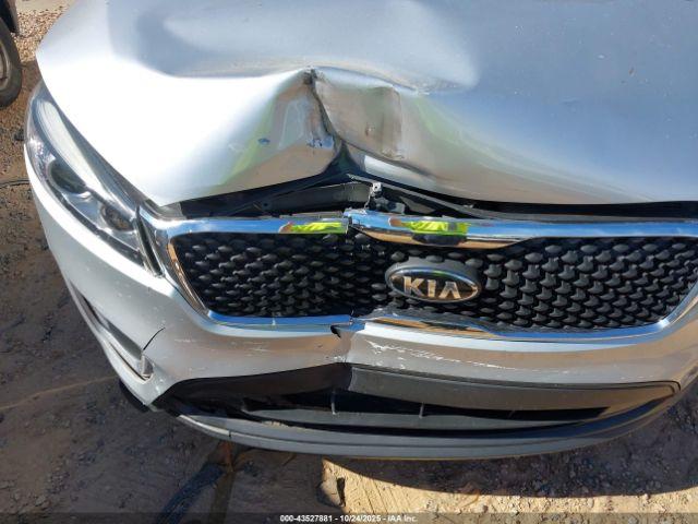 Kia Sorento 2.4l L Image 8