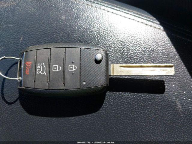 Kia Sorento 2.4l L Image 2