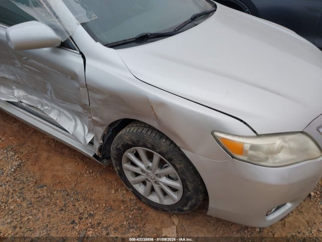 Toyota Camry Xle Image 4