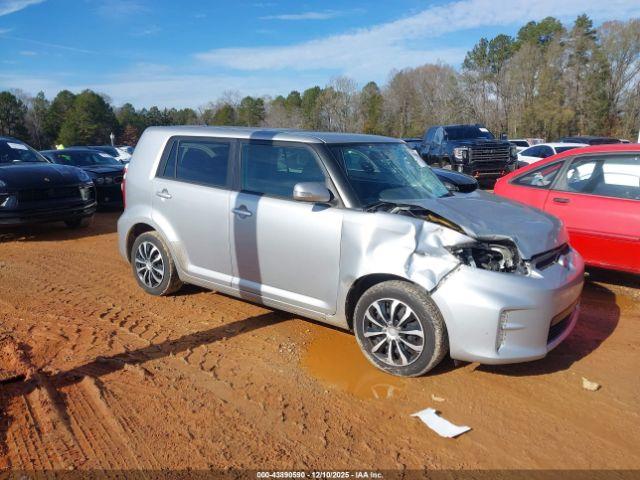  Salvage Scion xB