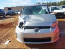 Scion xB Image 11