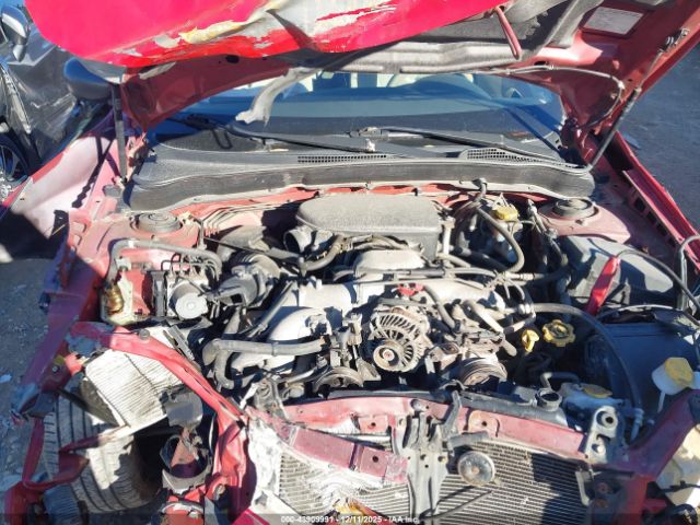 Subaru Impreza 2.5i Image 11