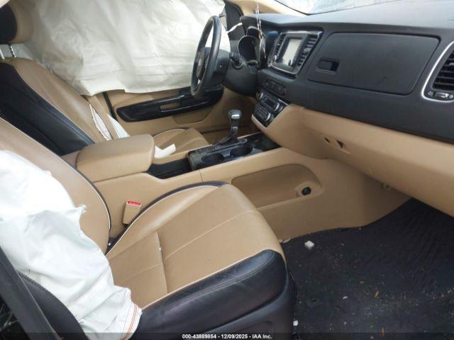 Kia Sedona Ex Image 5