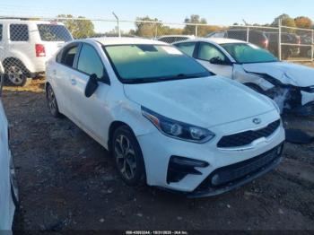  Salvage Kia Forte