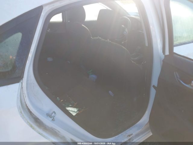 Kia Forte Lxs Image 6