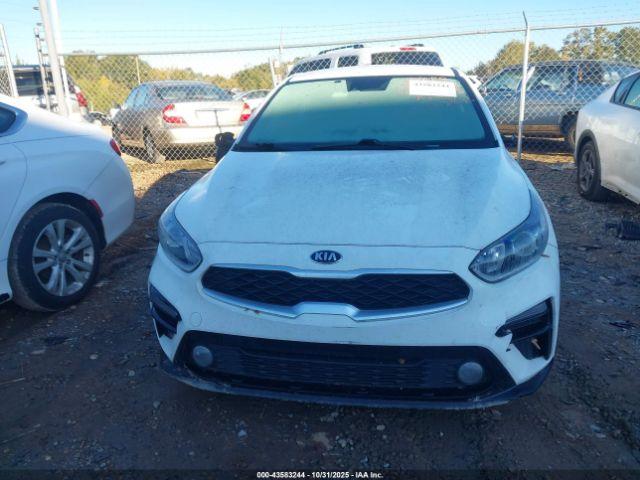 Kia Forte Lxs Image 14