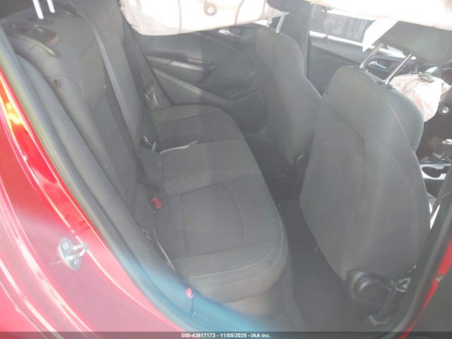 Chevrolet Cruze Ls Auto Image 7