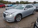 Chrysler 300 Touring L Image 8