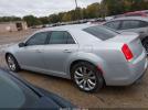 Chrysler 300 Touring L Image 11