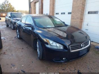  Salvage Nissan Maxima