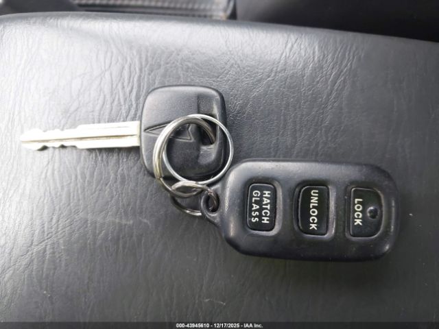 Pontiac Vibe Image 13