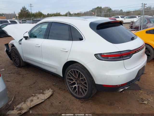 Porsche Macan S Image 2