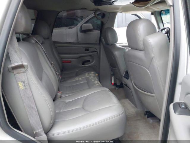 Chevrolet Tahoe Ls Image 2