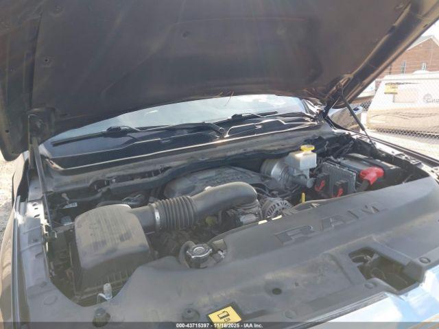 Ram 1500 Laramie  4x4 5'7 Box Image 11