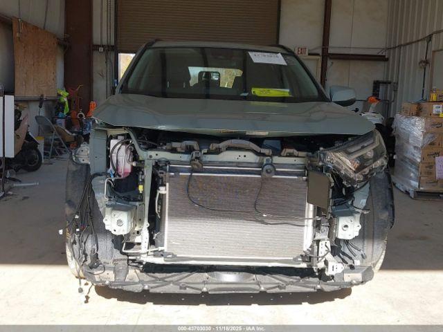 Toyota RAV4 Xle Image 15