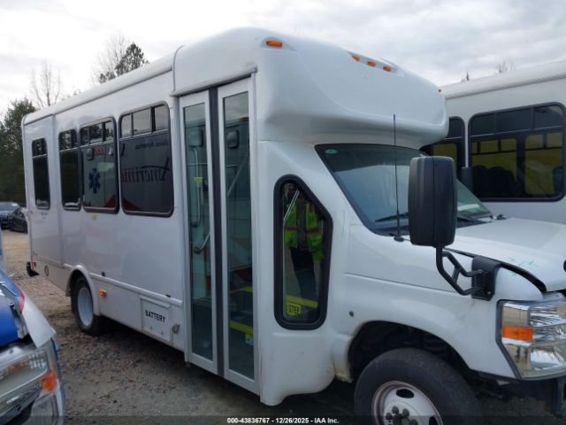 Starcraft Bus E-450 Cutaway Image 14